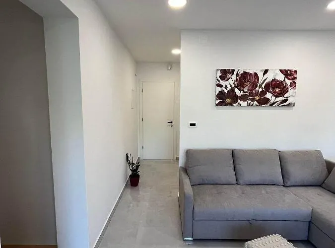 Luce - Dome Apartament *