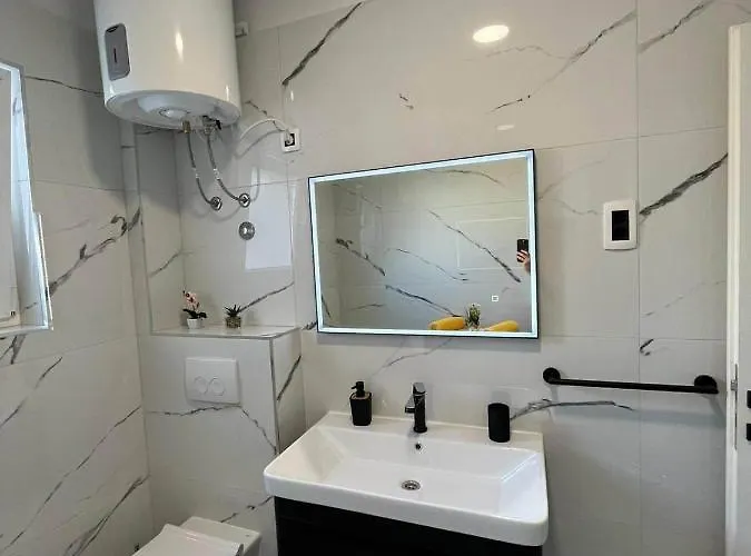 Luce - Dome Apartament *