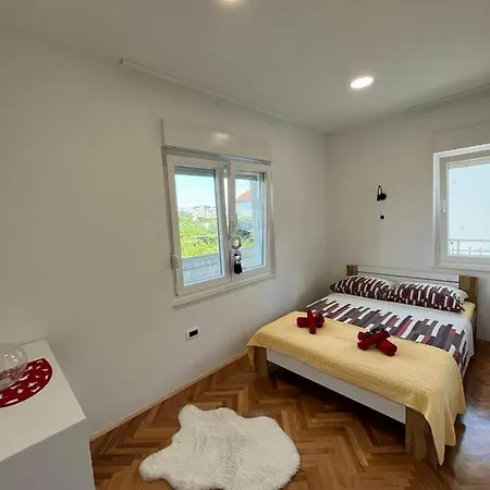 Luce - Dome Apartment Split